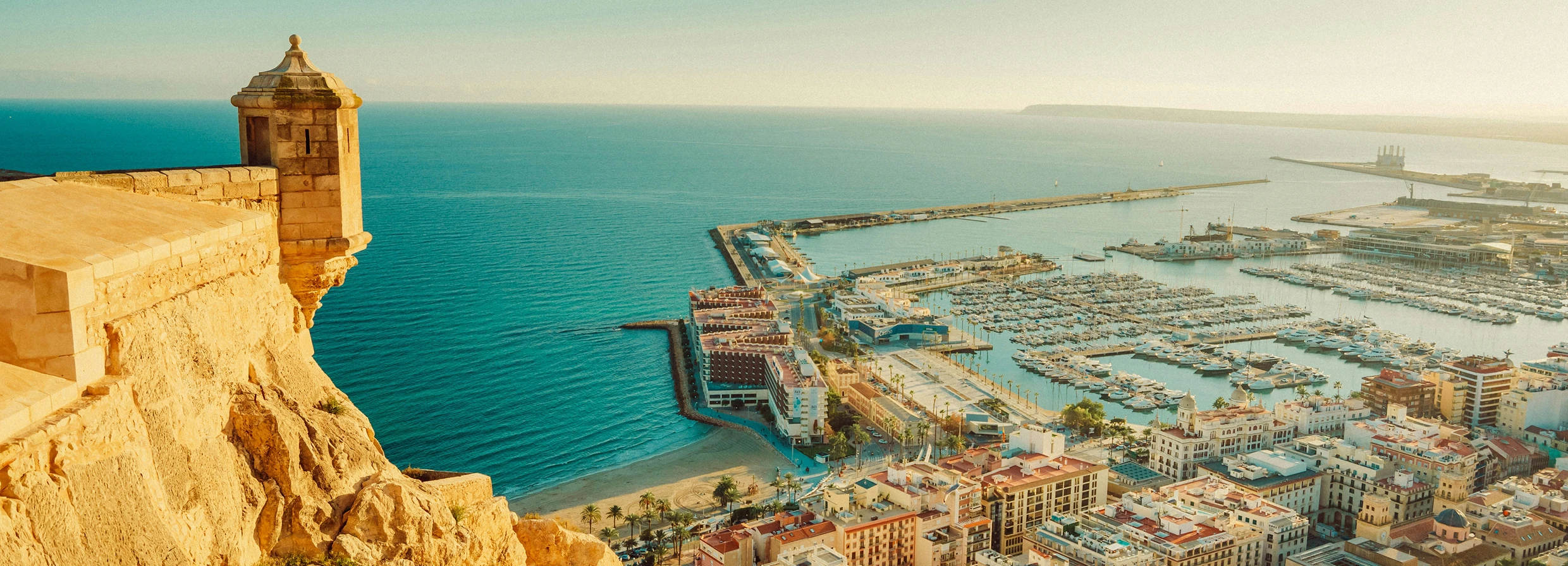 Alikante — Aralıq dənizi sahil şəhəri